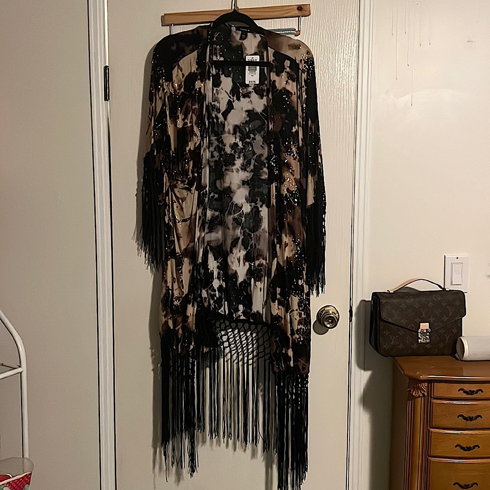 🖤🤎💛TORRID 💛🤎🖤 New with tags kimono